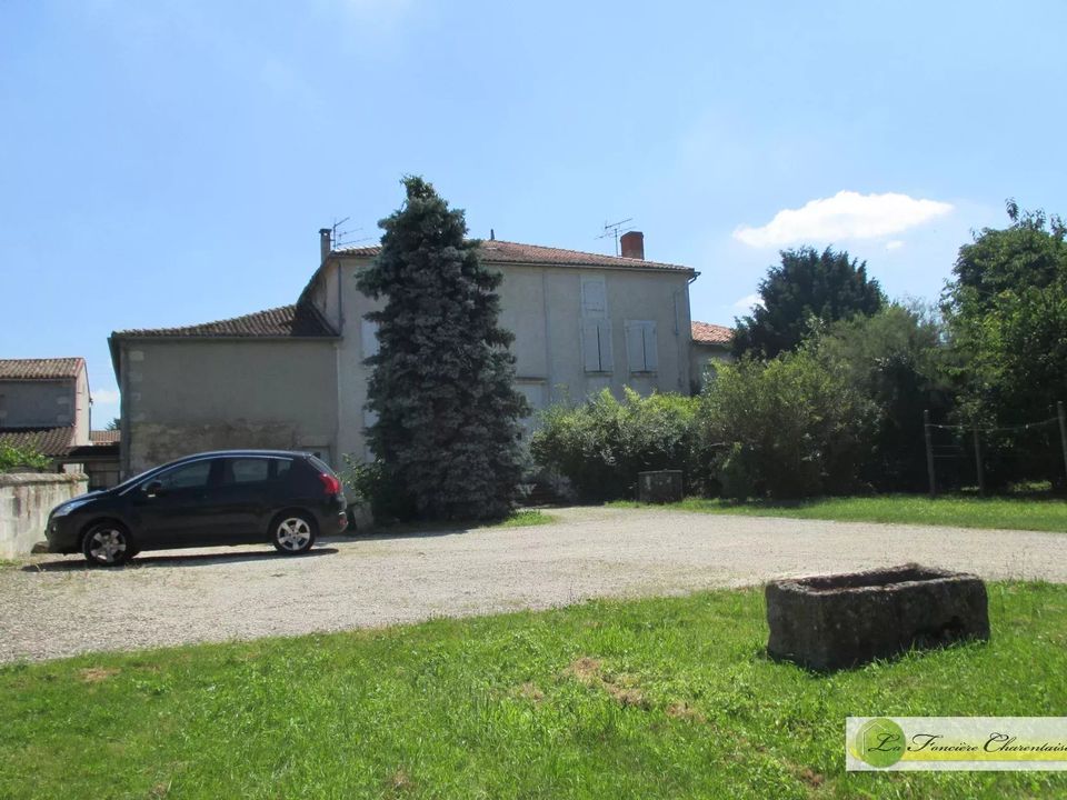 Helårsgrund i Angouleme, Charente - foto 4