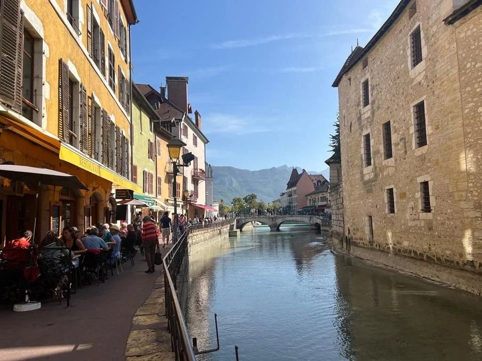 Erhvervsejendom i Annecy, Haute-Savoie - foto 1