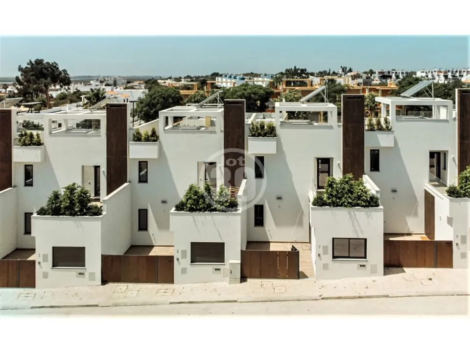 Maison mitoyenne - Moncarapacho, Faro - photo 2
