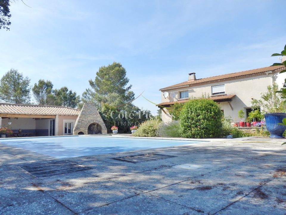 Villa i Nimes, Gard - foto 1
