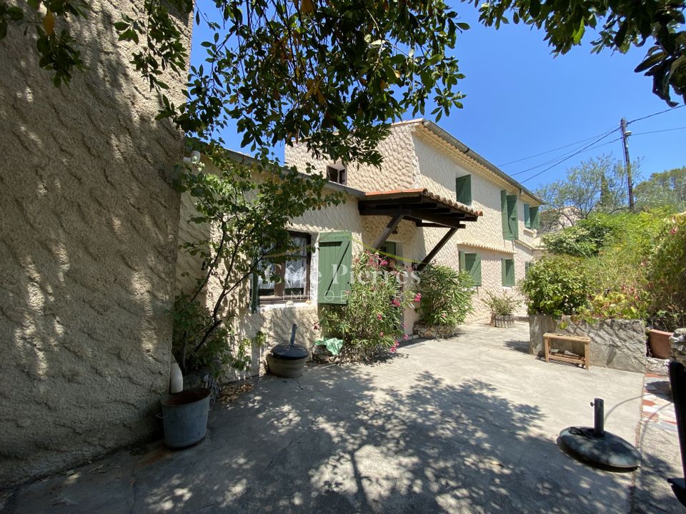 Villa i Nimes, Gard - foto 1