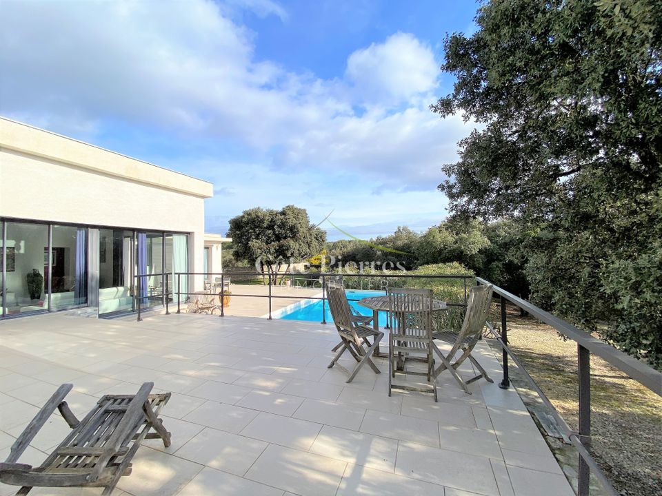 Villa i Nimes, Gard - foto 1