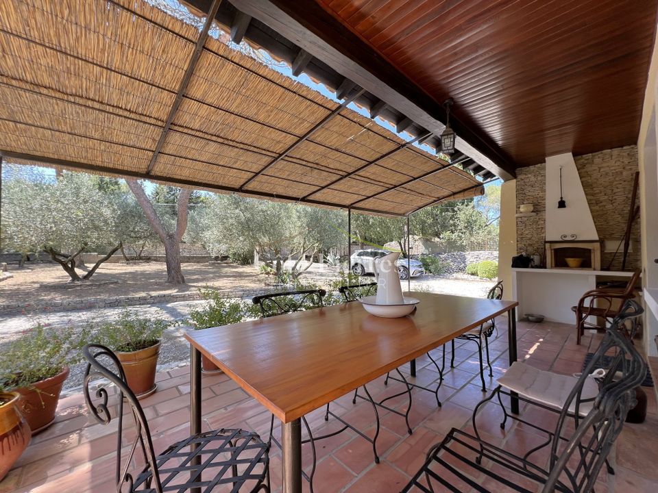 Villa i Nimes, Gard - foto 1