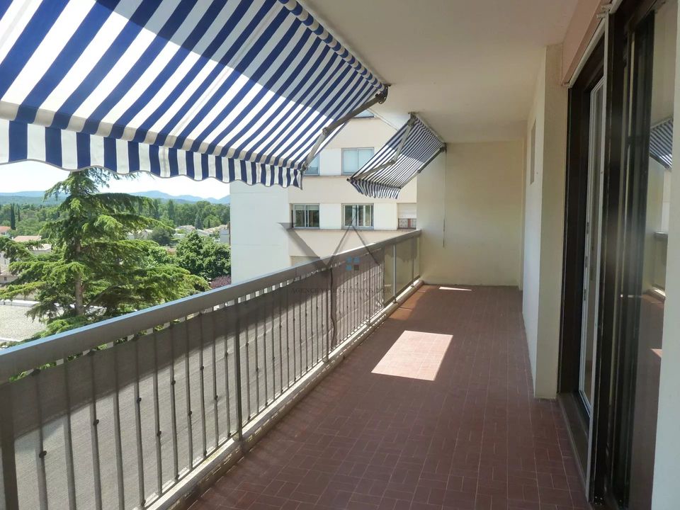 Lejlighed i Montelimar, Drome - foto 1