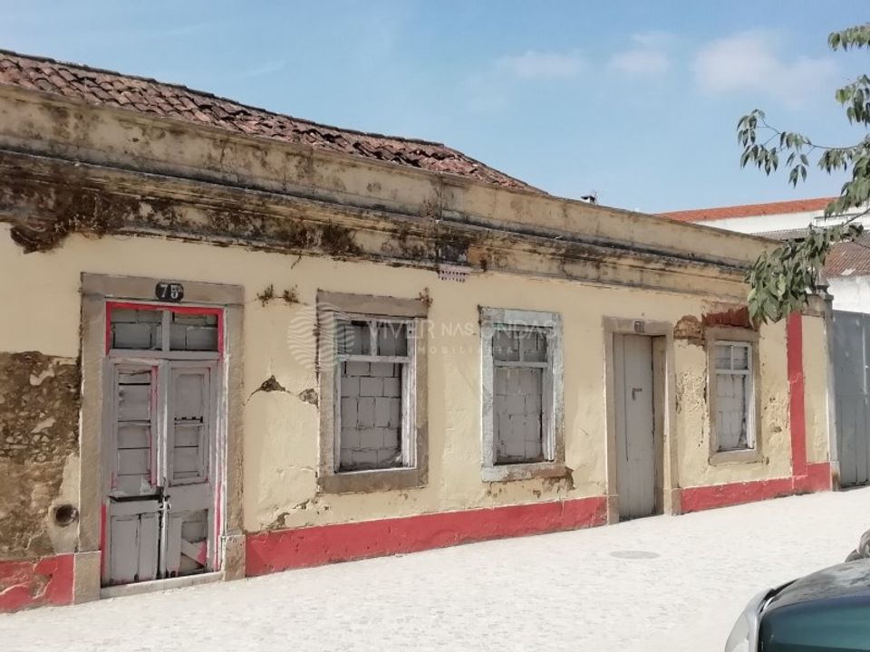 Helårsgrund i Setubal, Setubal - foto 1