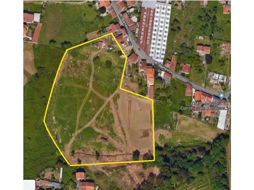 Helårsgrund i Fanzeres, Porto - foto 1
