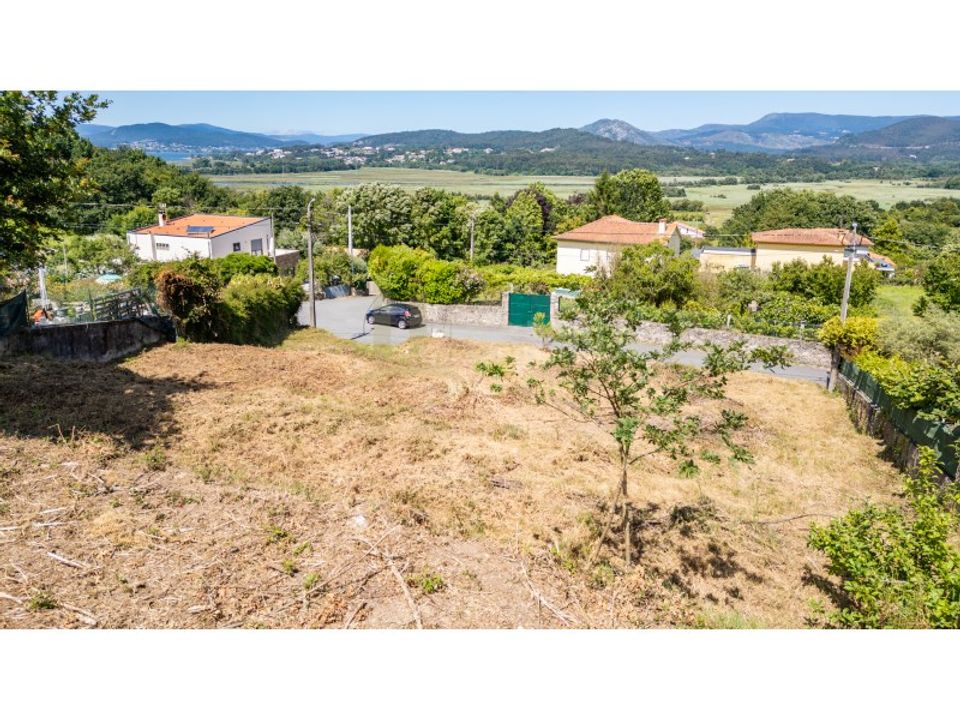 Helårsgrund i Caminha, Viana do Castelo - foto 1