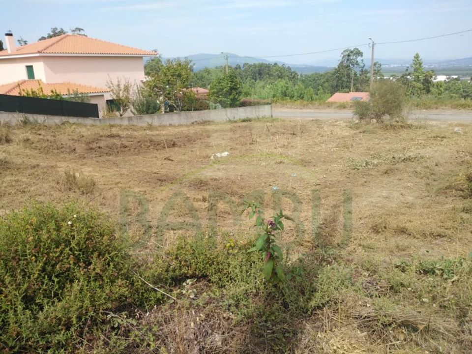 Helårsgrund i Reboreda e Nogueira, Viana do Castelo - foto 1
