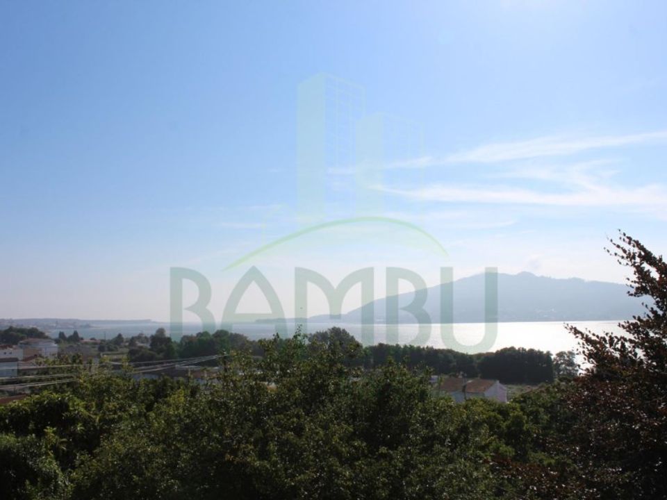 Helårsgrund i Caminha, Viana do Castelo - foto 1