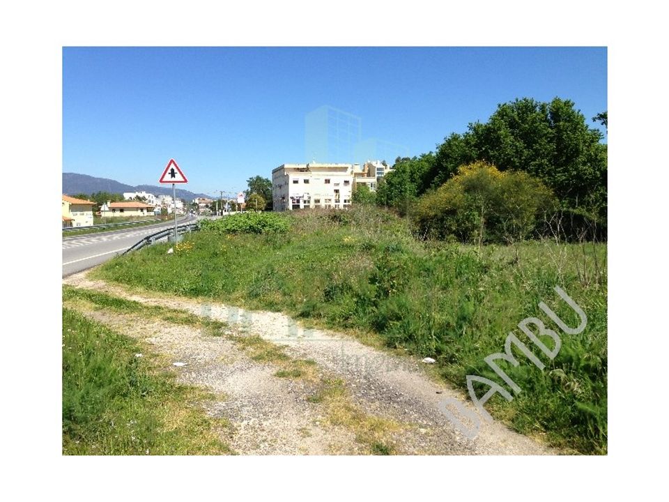 Helårsgrund i Gandra e Taiao, Viana do Castelo - foto 1