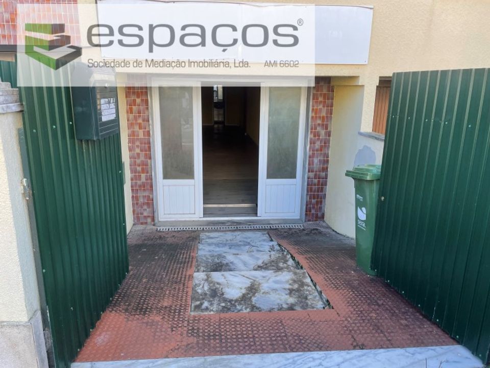 Erhvervsejendom i Corroios, Setubal - foto 4