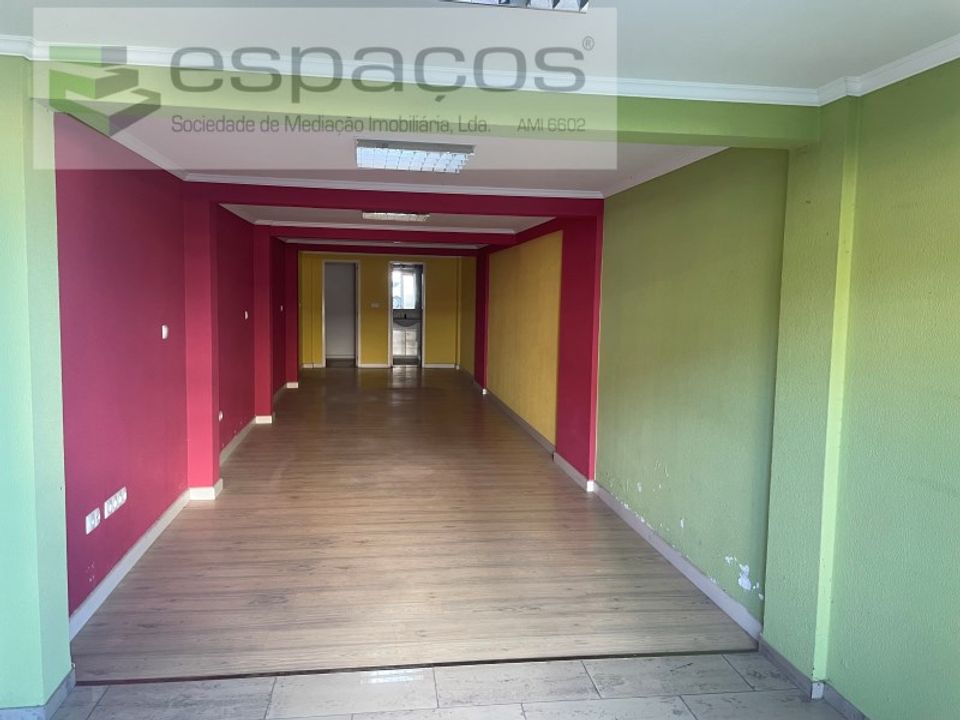 Erhvervsejendom i Corroios, Setubal - foto 2