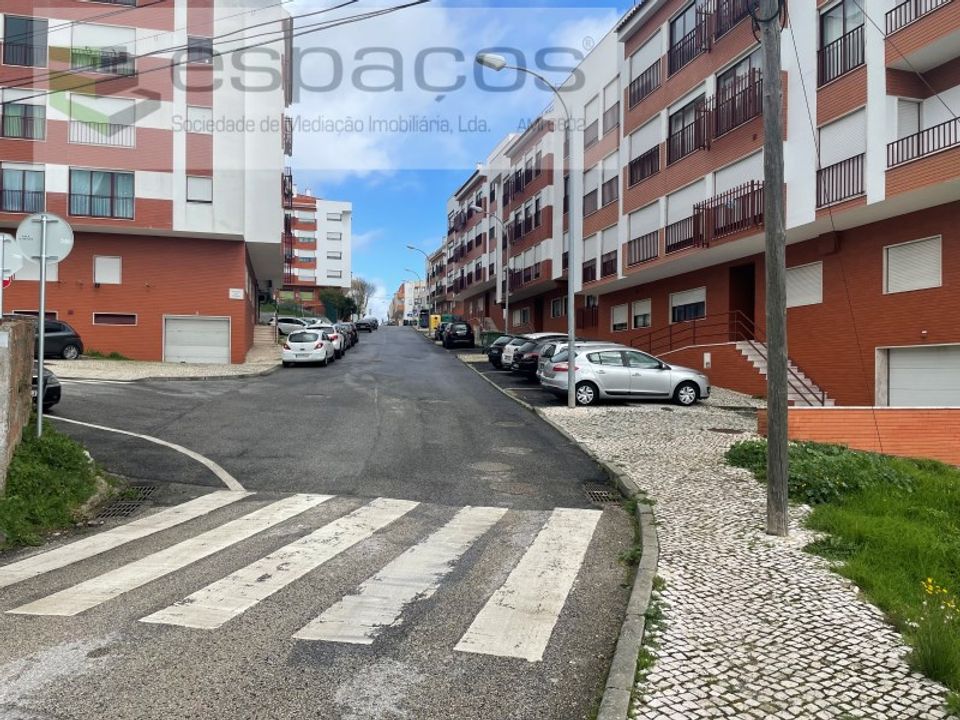 Terreno en Amadora, Lisbon - foto 5