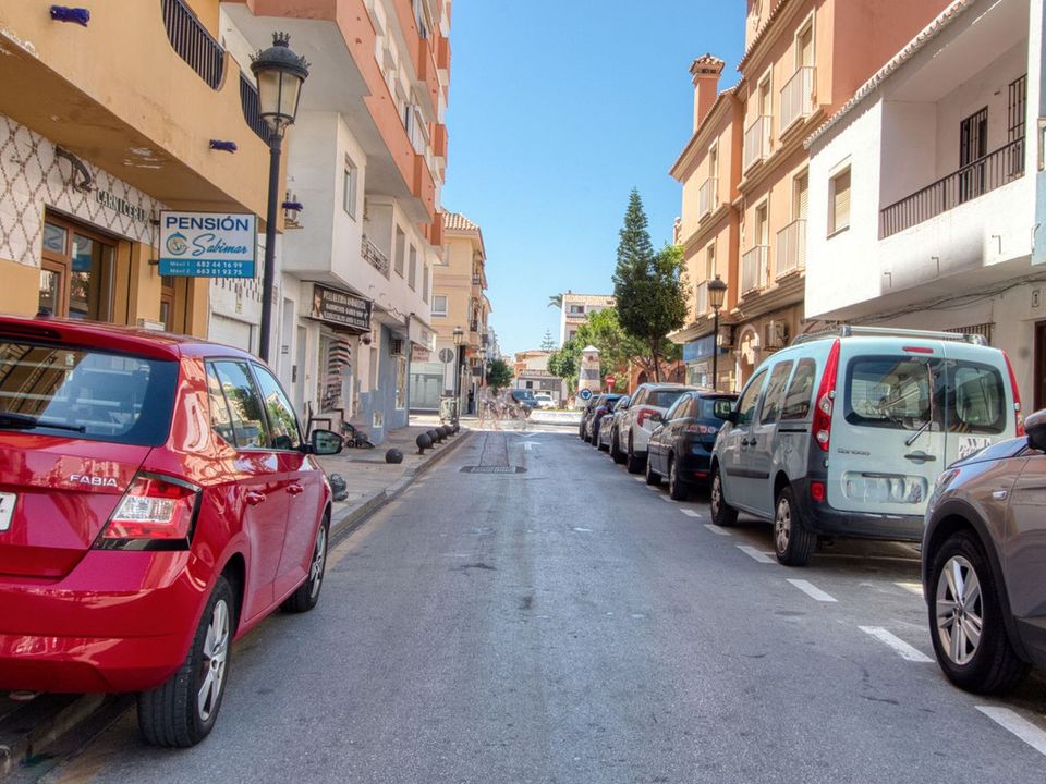 Erhvervsejendom i San Luis De Sabinillas, Malaga - foto 4