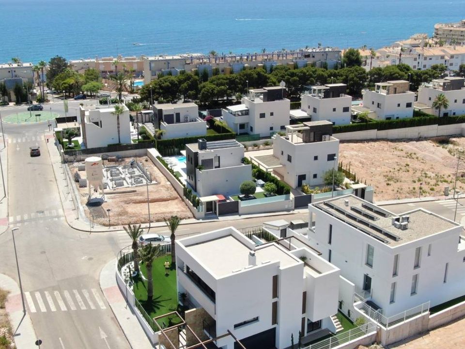 Villa i Dehesa De Campoamor, Alicante - foto 3