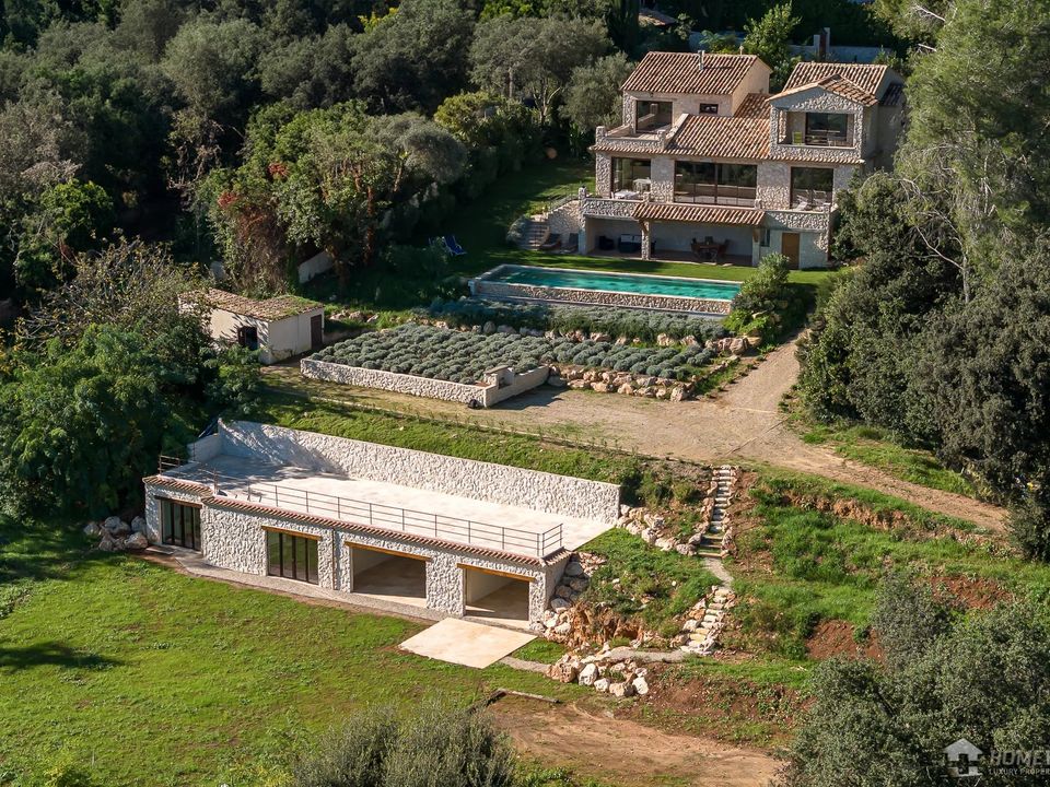 Villa i Saint-Paul-de-Vence, Alpes-Maritimes - foto 1