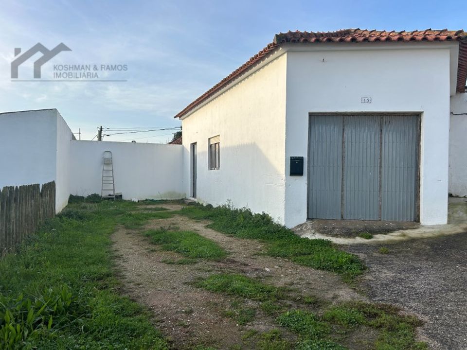 Helårsgrund i A dos Cunhados e Maceira, Lisbon - foto 1