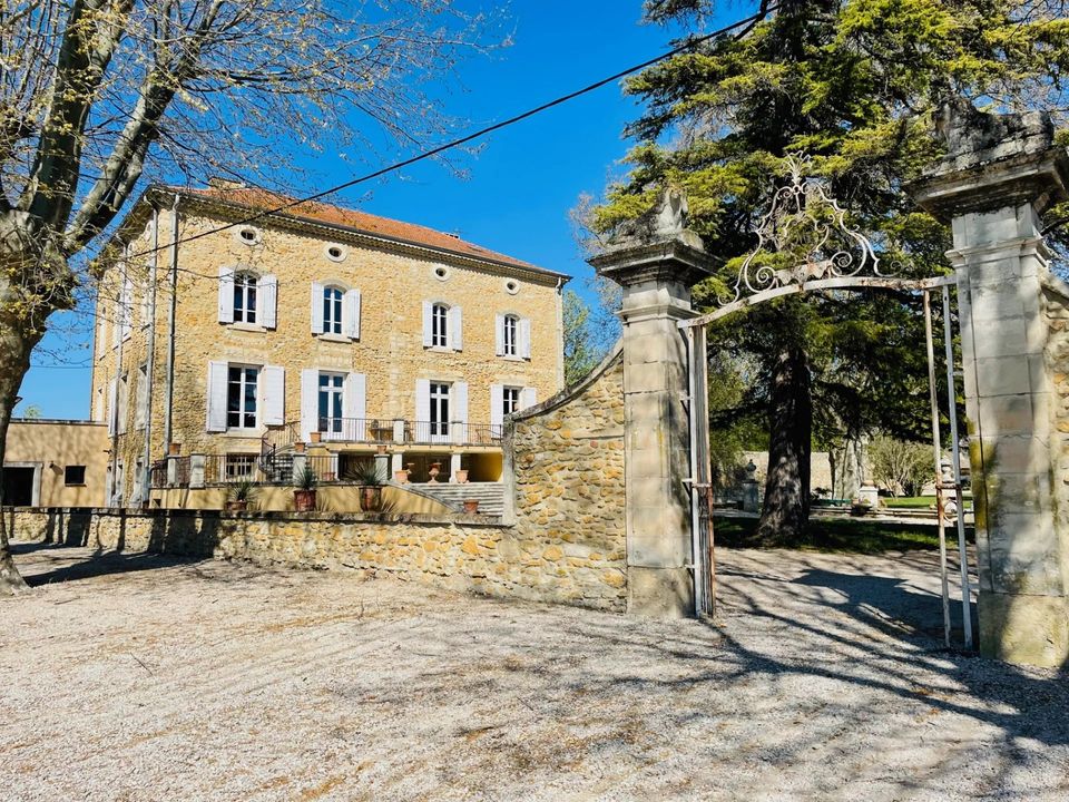 Villa i Orange, Vaucluse - bilde 1