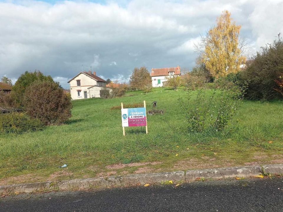 Helårsgrund i Montceau-les-Mines, Saone-et-Loire - foto 2