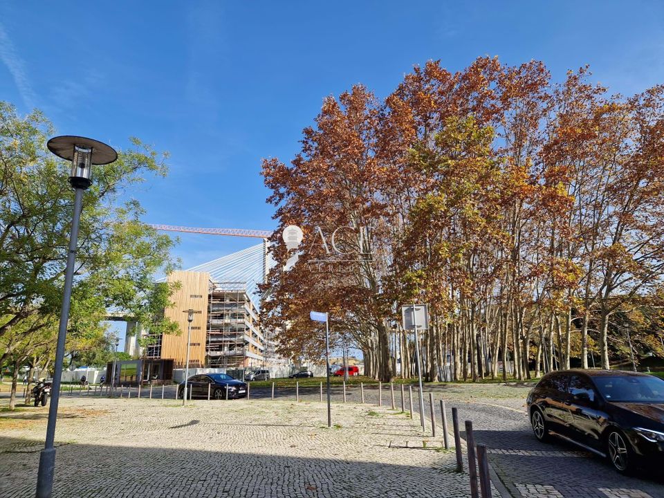 Erhvervsejendom i Moscavide-Parque das Nacoes, Lisbon - foto 4