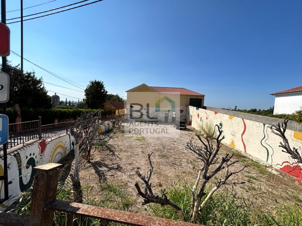 Helårsgrund i Brejos de Azeitao, Setubal - foto 1