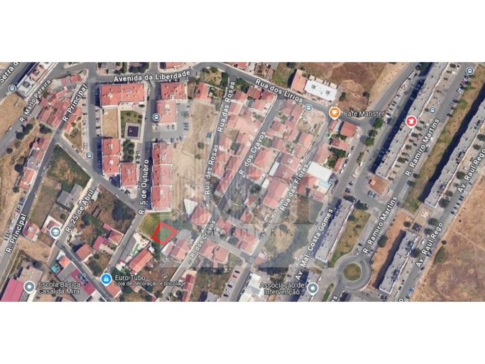 Helårsgrund i Amadora, Lisbon - foto 2