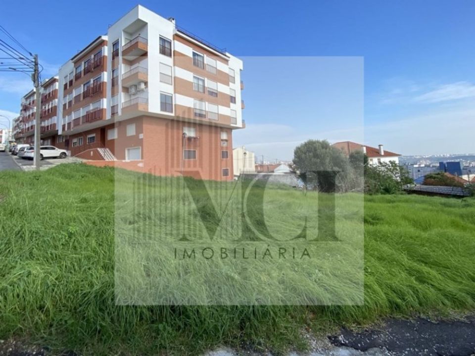 Helårsgrund i Amadora, Lisbon - foto 4