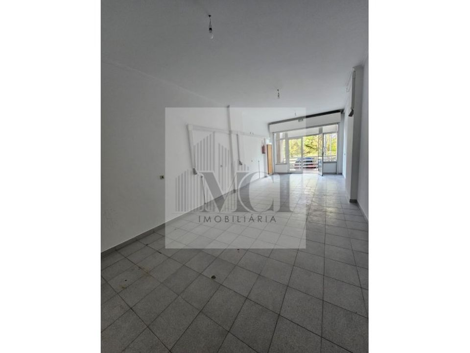 Erhvervsejendom i Belas, Lisbon - foto 2