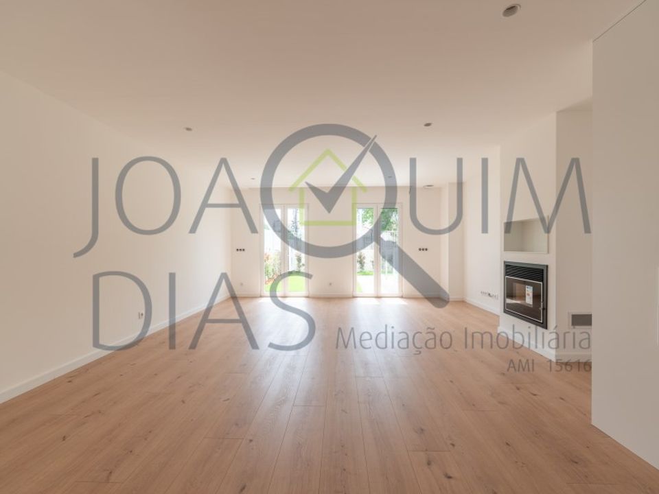 Villa a Rio de Mouro-Estacao, Lisbon - foto 5