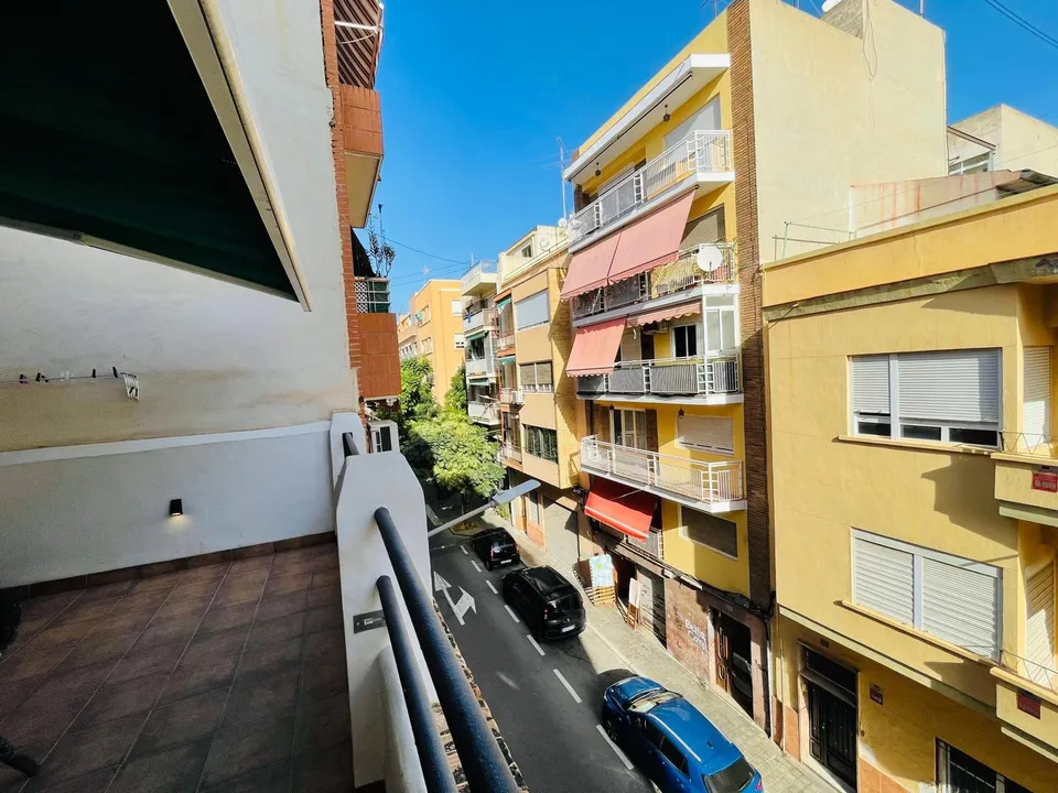 Lejlighed i Alicante, Alicante - foto 3