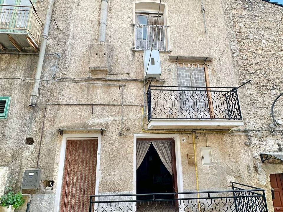 Villa i Palazzo Adriano, Palermo - foto 1