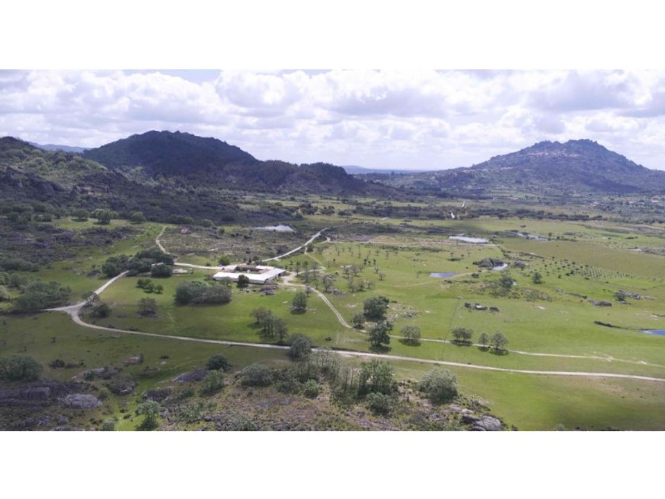 Helårsgrund i Monsanto e Idanha-a-Velha, Castelo Branco - foto 2