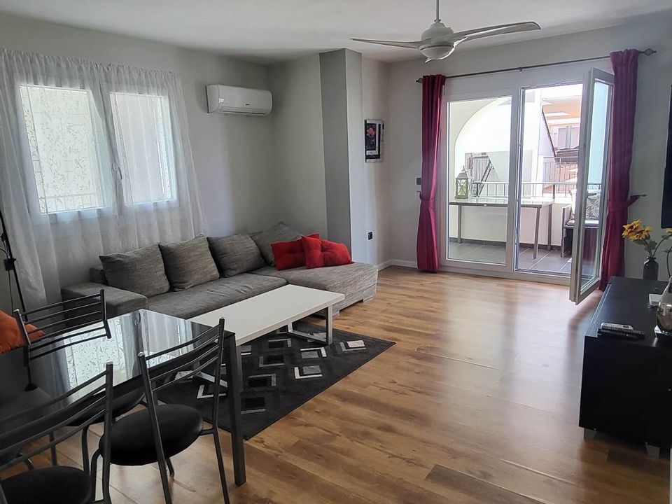 Apartment in Orihuela Costa, Alicante - photo 4