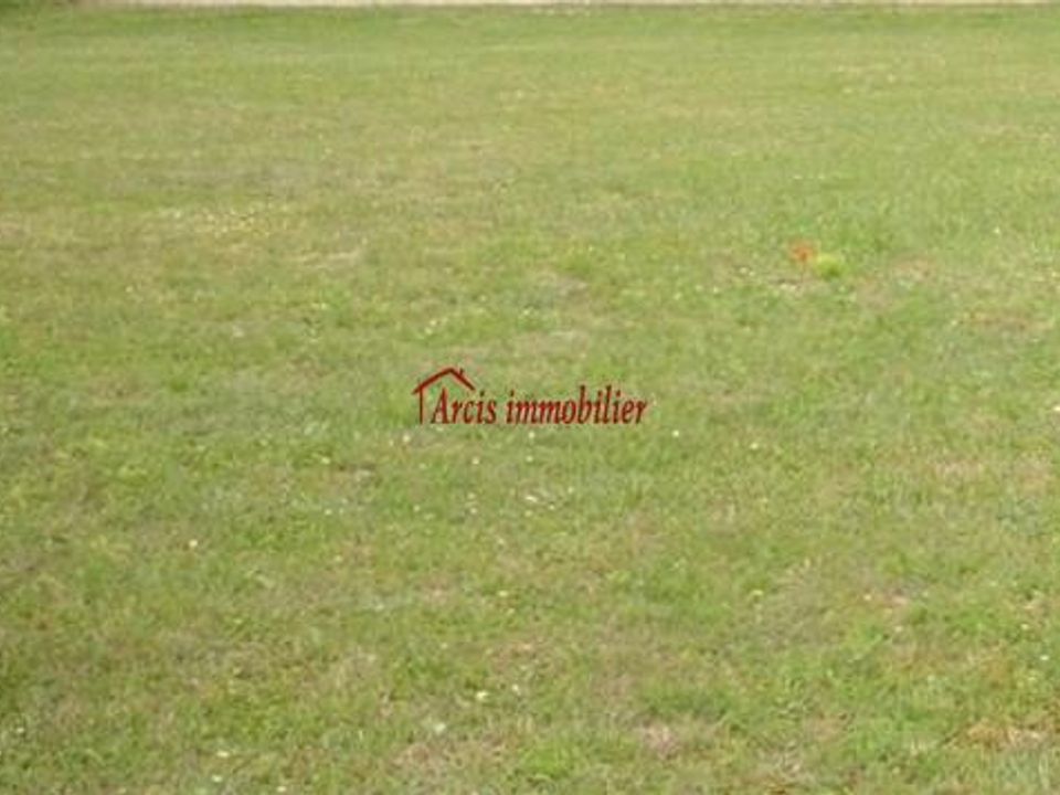 Helårsgrund i Arcis-sur-Aube, Aube - foto 1