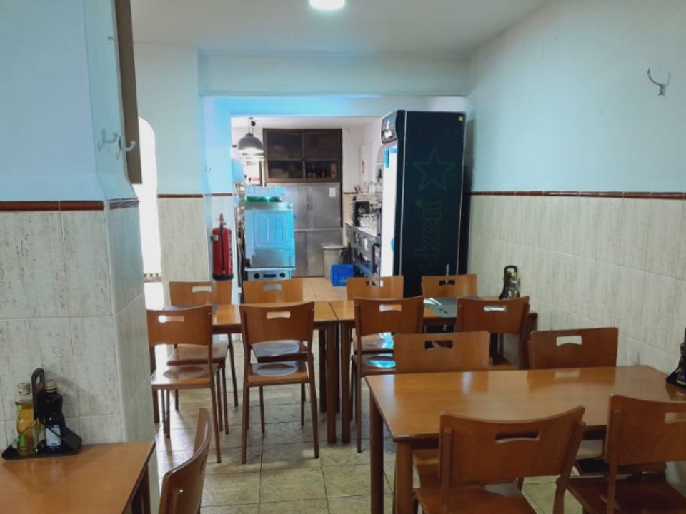 Erhvervsejendom i Alges, Lisbon - foto 1
