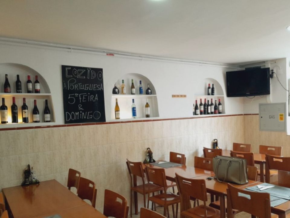 Erhvervsejendom i Alges, Lisbon - foto 4