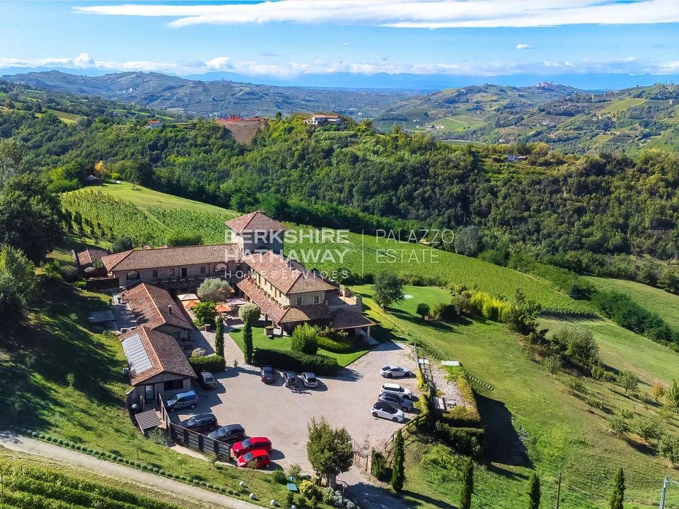 Landejendom i Santo Stefano Belbo, Cuneo - foto 2