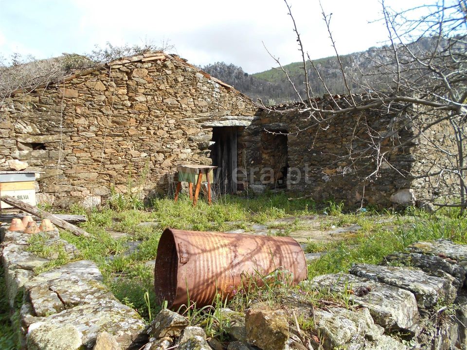 Erhvervsejendom i Proenca-a-Nova, Castelo Branco - foto 4