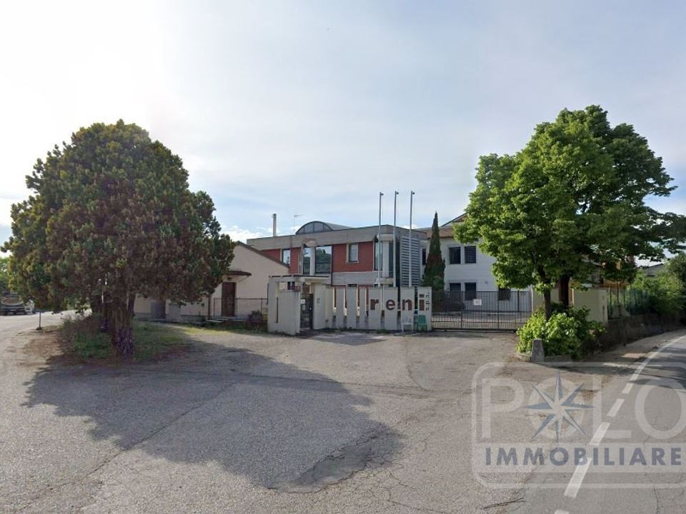 Erhvervsejendom i Volta Mantovana, Mantua - foto 1