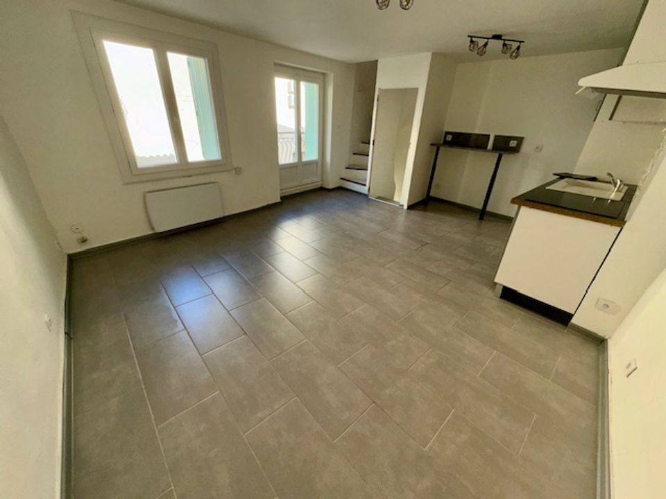 Landsbyhus i Montblanc, Herault - foto 1