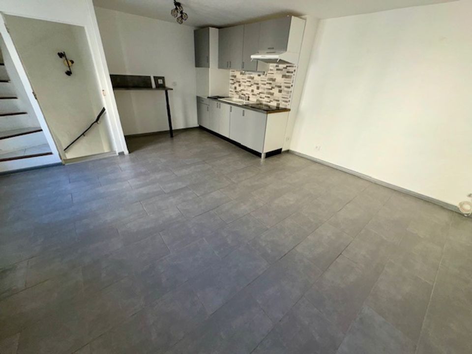 Landsbyhus i Montblanc, Herault - foto 3