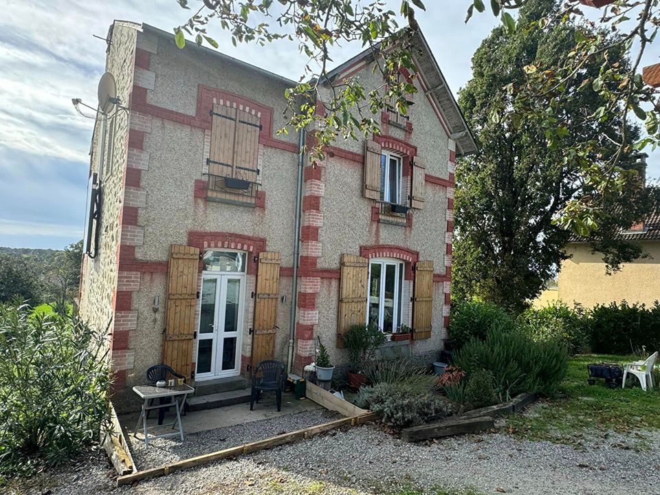 Villa i Le Dorat, Haute-Vienne - foto 1