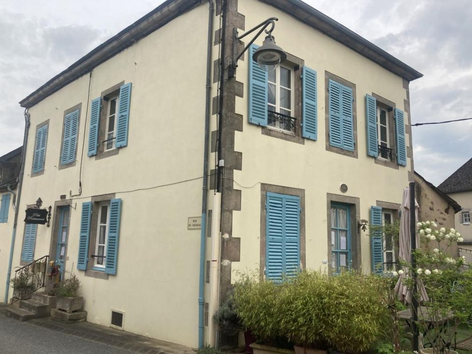 Landsbyhus i Larochemillay, Nievre - bilde 3