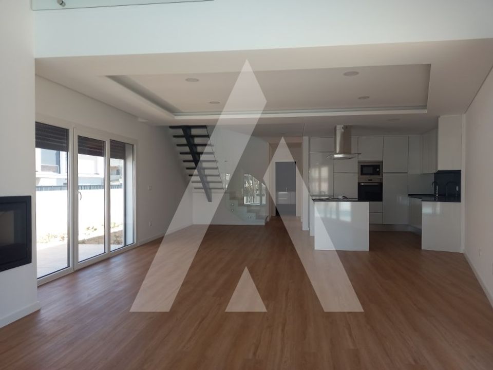 Villa i Fernao Ferro, Setubal - foto 1