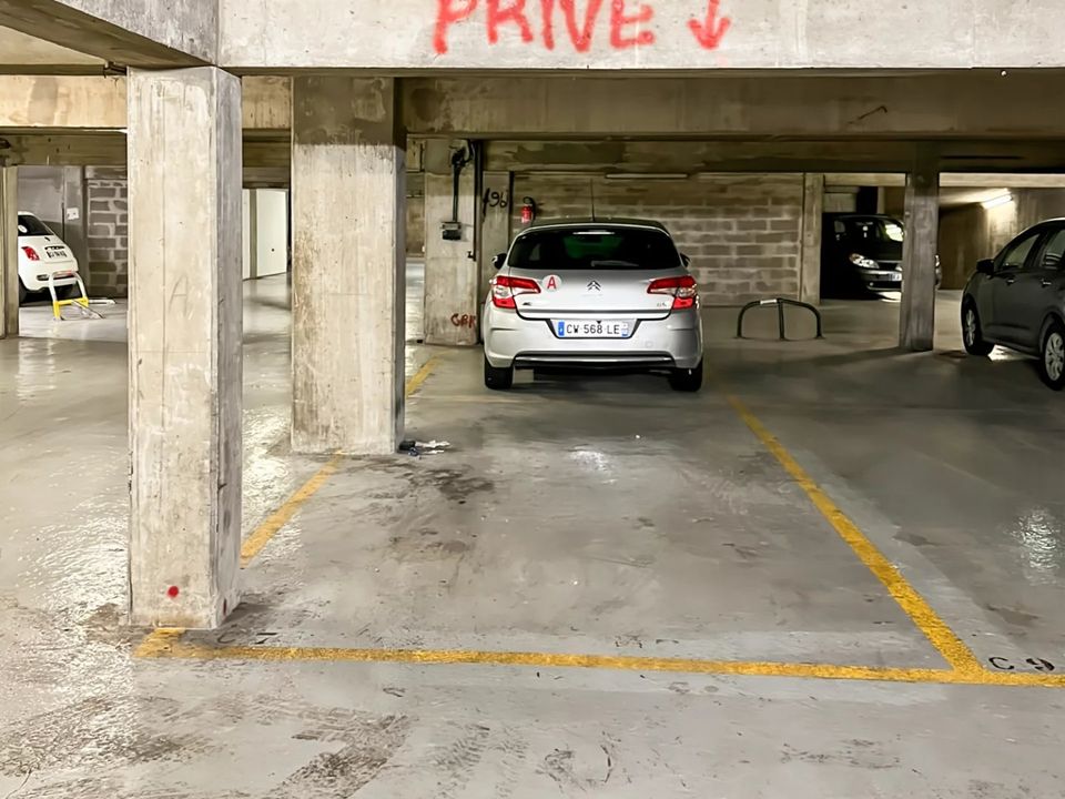 Garasje i Paris, Paris - bilde 2