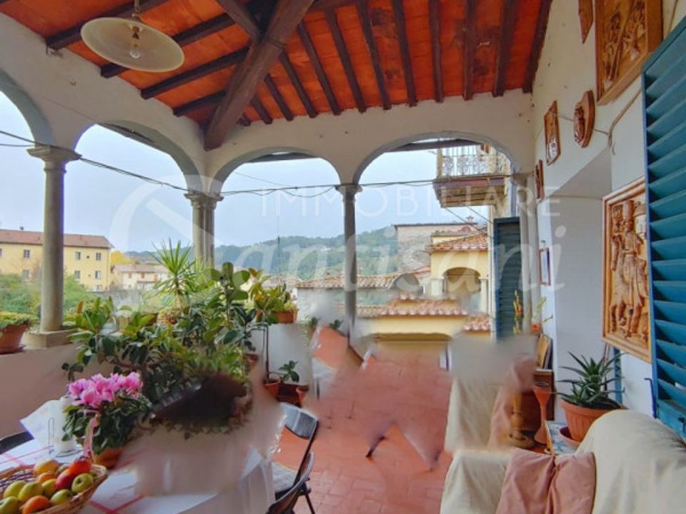 Villa i Pratovecchio Stia, Arezzo - foto 1