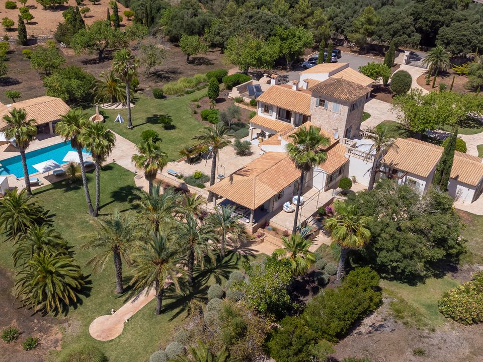 Finca in Cas Concos Des Cavaller, Mallorca - photo 4