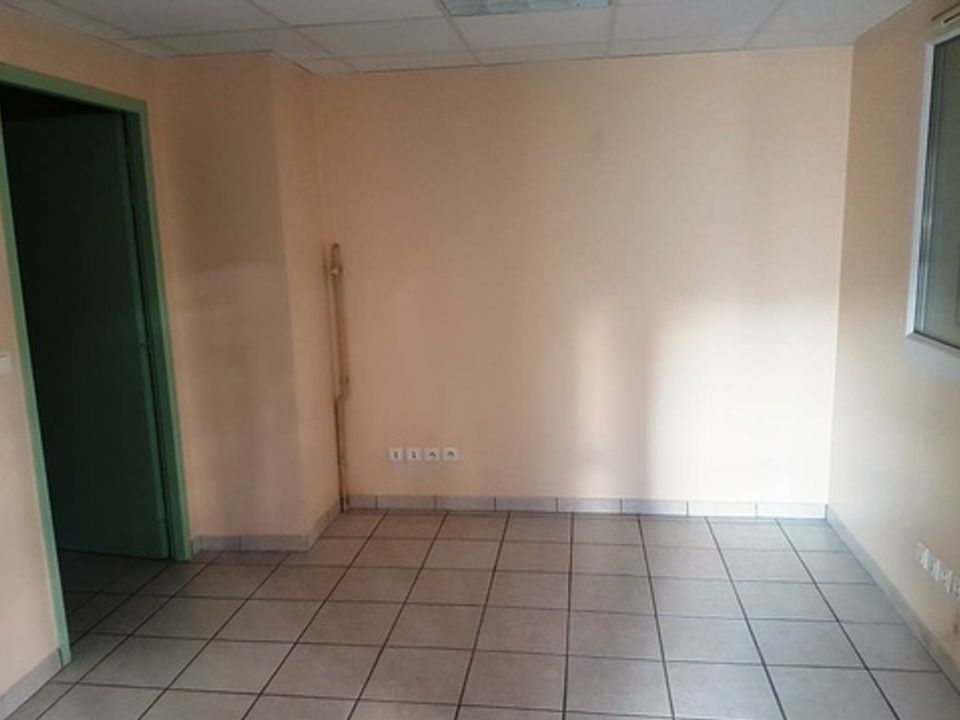 L'establiment comercial a Chomérac, Ardeche - foto 5