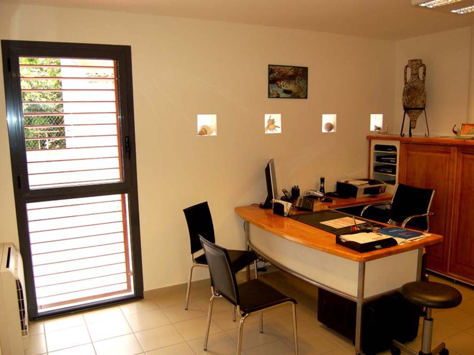 Erhvervsejendom i Torreilles, Pyrenees-Orientales - foto 3
