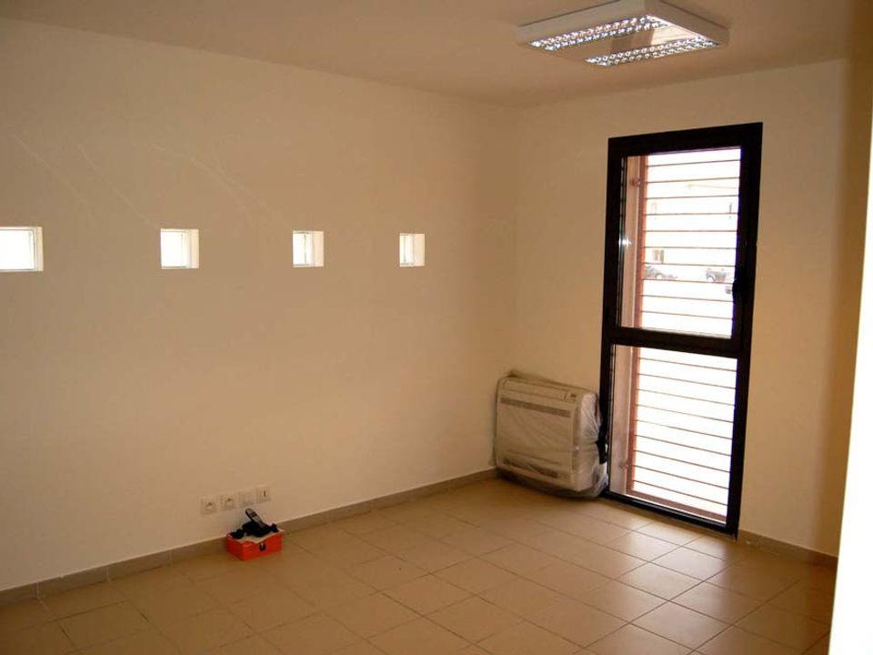 Erhvervsejendom i Torreilles, Pyrenees-Orientales - foto 4